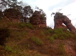 Freistehende Felsen in der Dahner Felsenlandschaft des Parcours